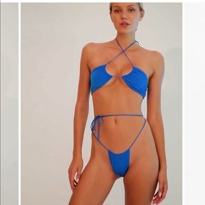 SOMMER SWIM
NAOMI SIRIUS - TIE SIDE BIKINI BOTTOMS